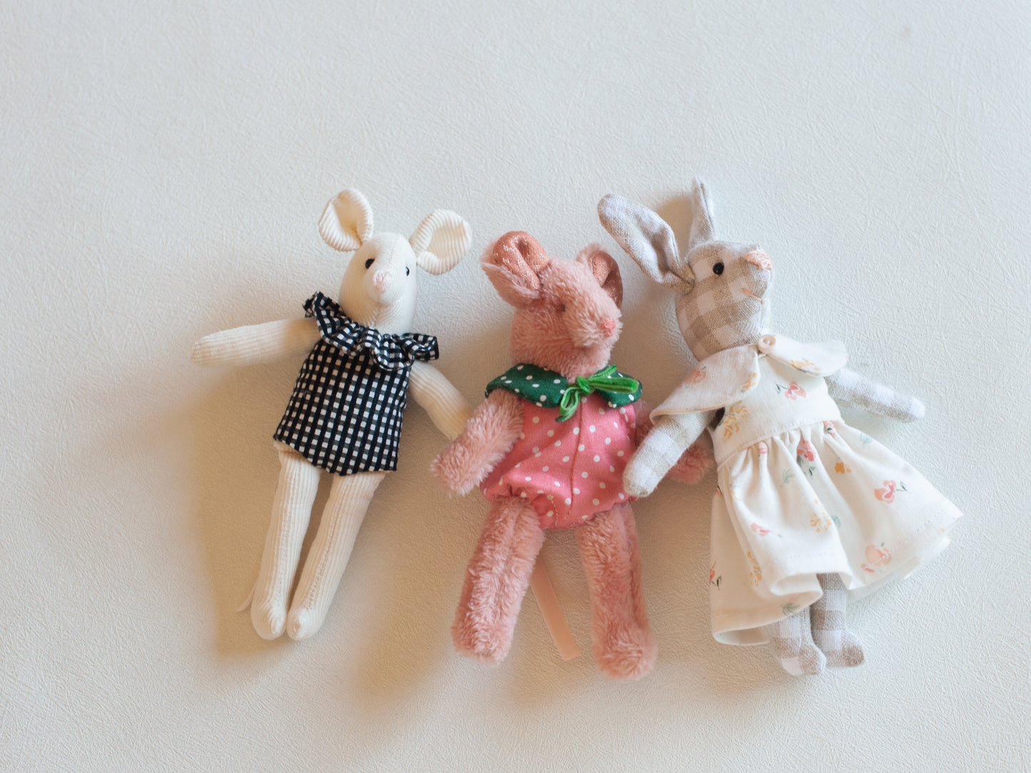 Dollhouse Critter Collar PDF Sewing Pattern & Instructions