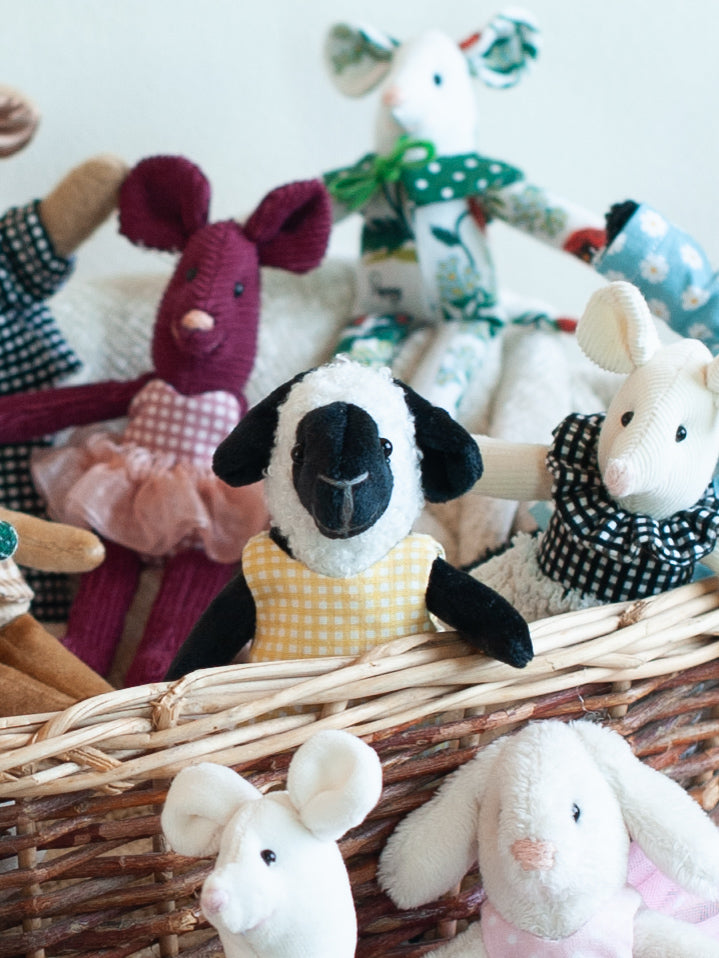 Dollhouse Lamb PDF Sewing Pattern & Instructions
