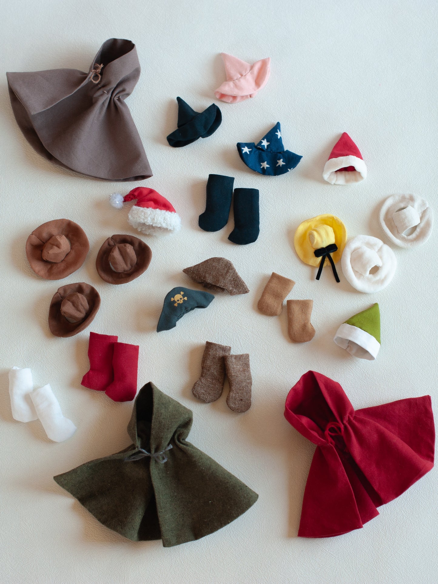 3 in 1: Dollhouse Critter Accessories PDF Sewing Pattern & Instructions